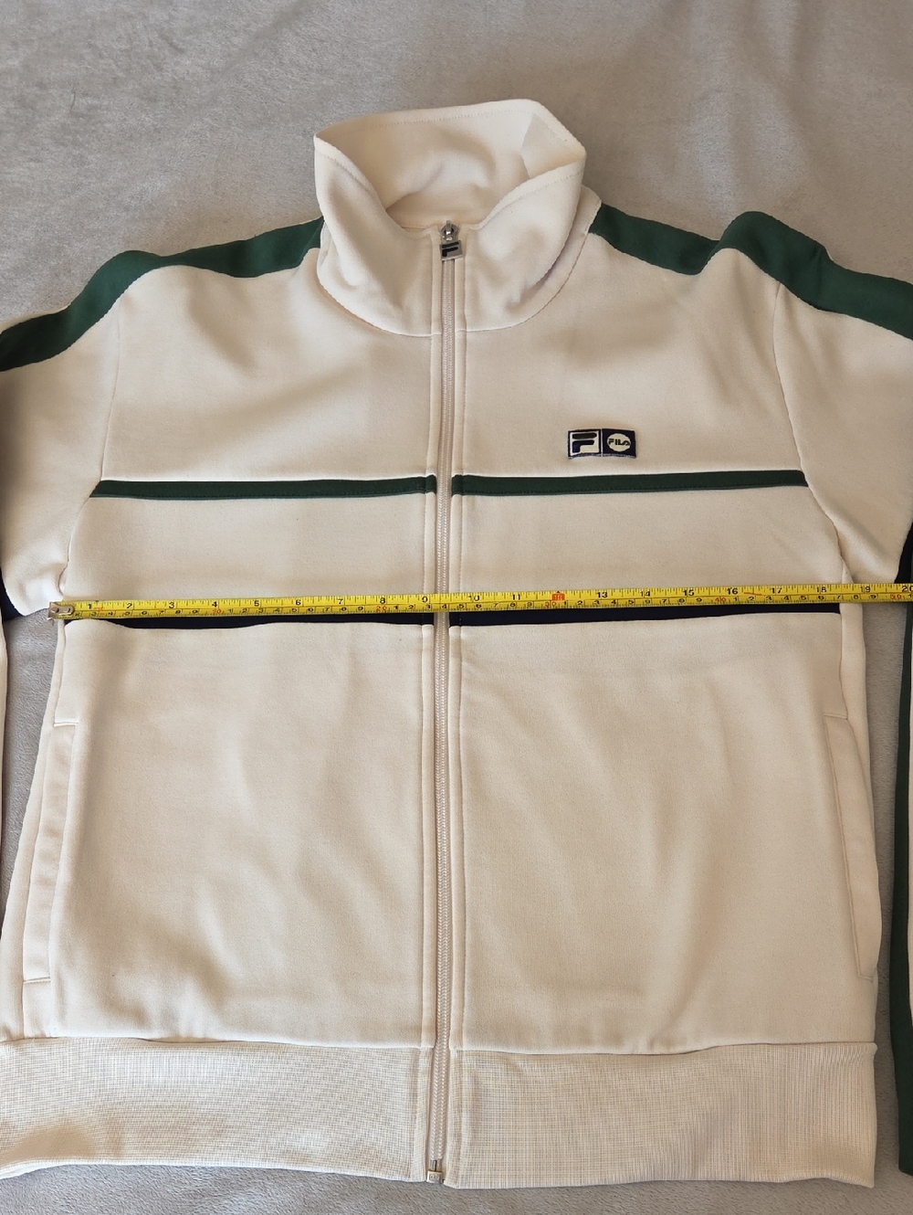 Excellent Men's Fila Tracksuit Top. Cream, Green & Blue. Size M - Picture 2 of 6